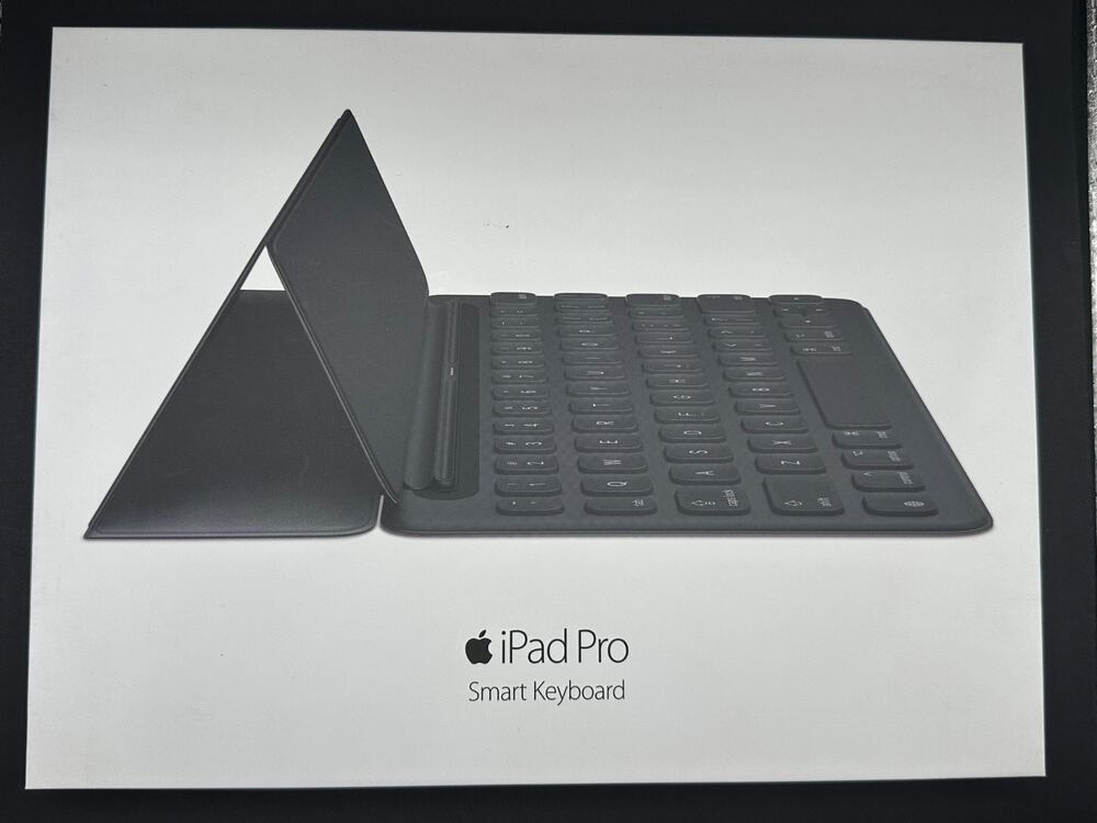 OEM Apple Smart Keyboard for iPad Pro 9.7 inch A1772 Original Packaging